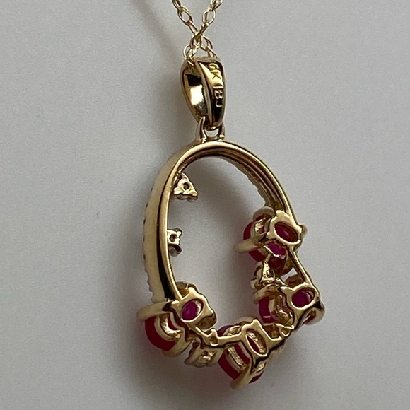 10K Yellow Gold Ruby and Diamond Cluster Pendant with Chain Natural Gemstones - Picture 14 of 16